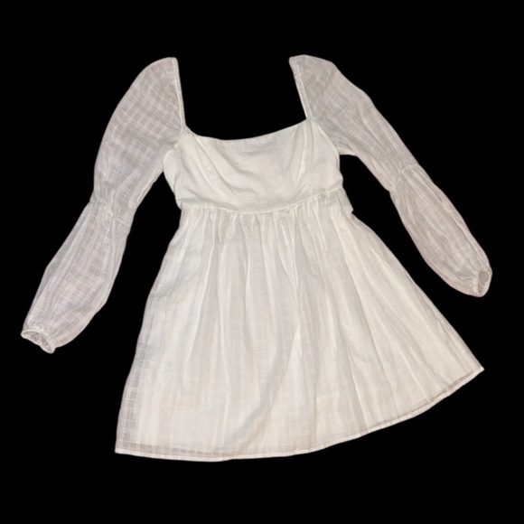 Park & Fifth Babydoll White Plaid Sheer Sleeves Mini Dress in White Size medium - Picture 2 of 6